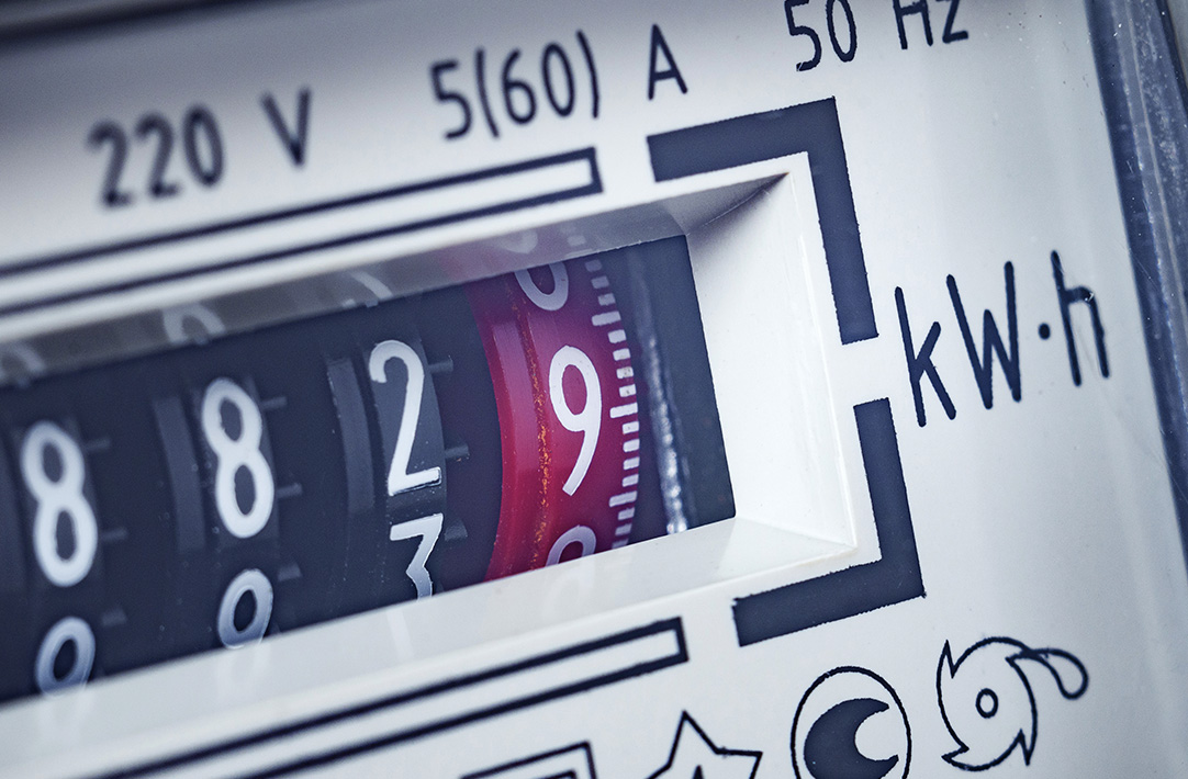 El consumo eléctrico de una empresa se cuantifica con el contador eléctrico